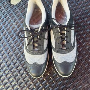 Adidas women’s Black and Gray Athletic Shoes